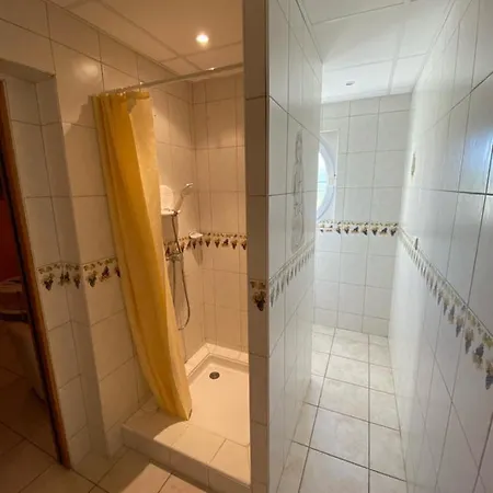 Bed & Breakfast Domaine Bacchus Reuil-sur-Marne